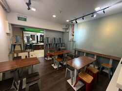 Lucky Plaza (D9), Retail #636442381